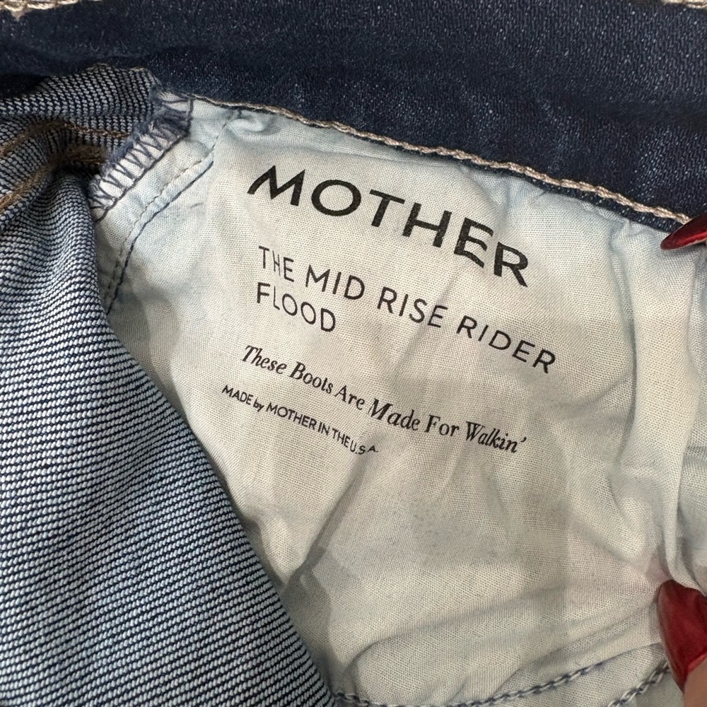 MOTHER Mid Rise Rider Flood Jeans - Picture 2 of 5